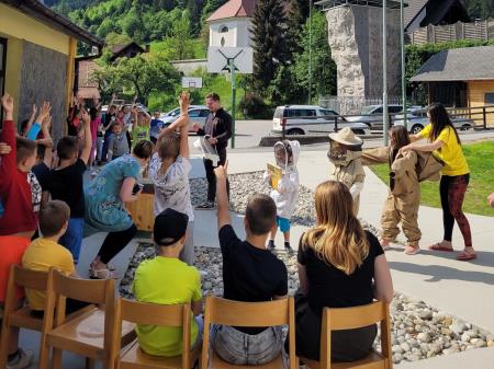 Obeležitev svetovnega dneva čebel v Lučah