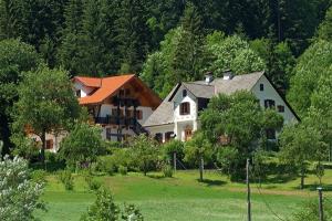 Turistična kmetija Stoglej 